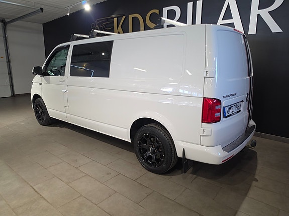 Volkswagen Transporter 3 of 15