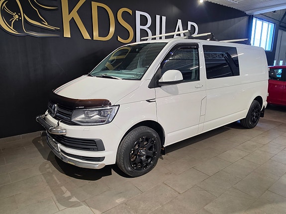 Volkswagen Transporter 2 of 15
