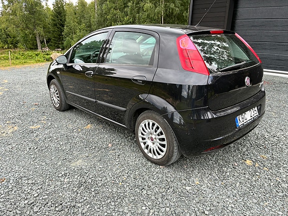 Fiat Punto Evo 2 of 6