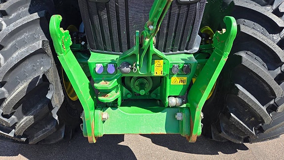 John Deere 7310R FL+PTO 50km 10 of 13