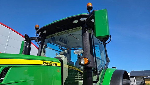 John Deere 7310R FL+PTO 50km 12 of 13