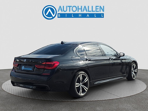BMW 730 3 of 17