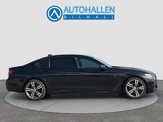 BMW 730 2 of 17