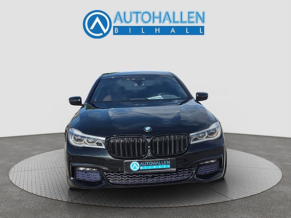 BMW 730 8 of 17