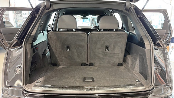 Audi Q7 14 of 15