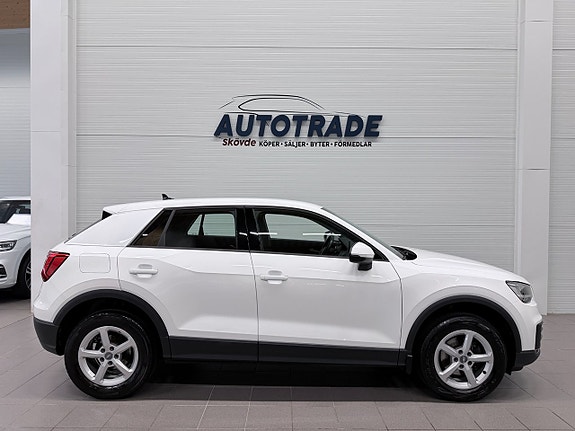 Audi Q2 6 of 18