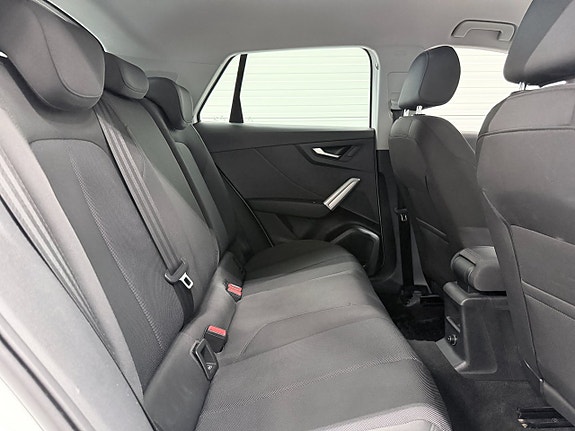 Audi Q2 18 of 18