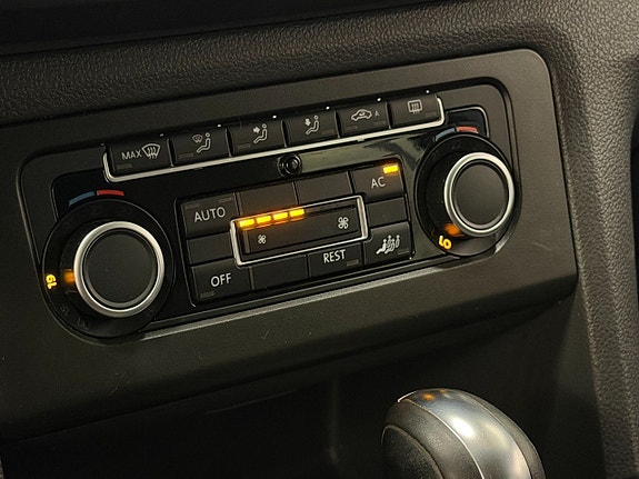 Volkswagen Amarok 24 of 28