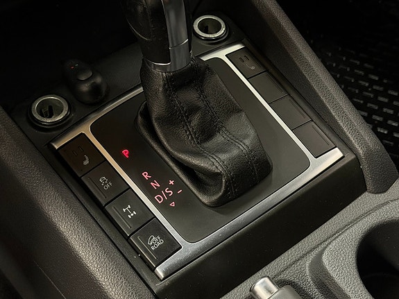 Volkswagen Amarok 23 of 28