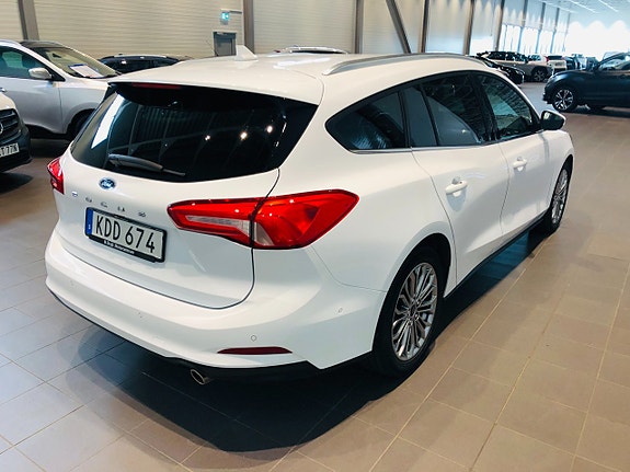 Ford Focus 3 of 9