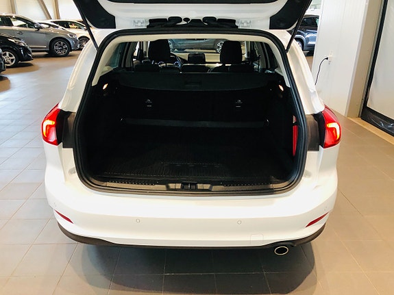 Ford Focus 9 of 9