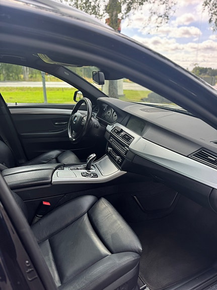 BMW 530d 5 of 9