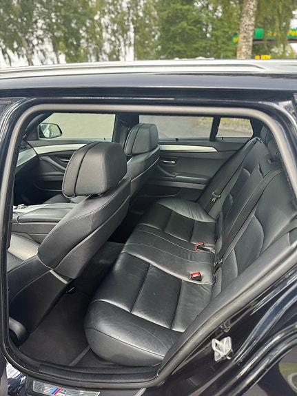 BMW 530d 6 of 9