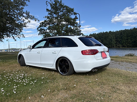 Audi A4 4 of 4