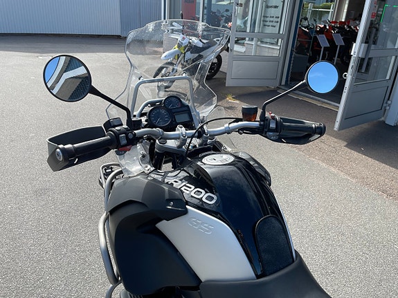 BMW R1200GSA 3 of 6