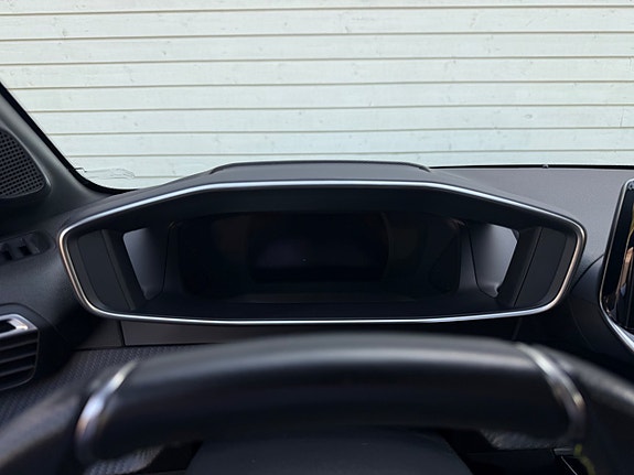 Peugeot 208 14 of 20