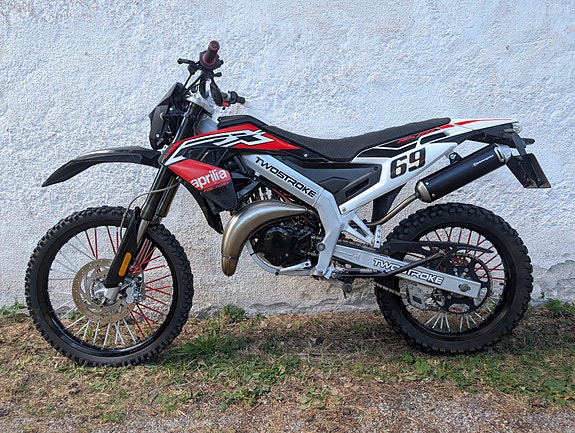 Aprilia RX 50 Factory 2 of 6