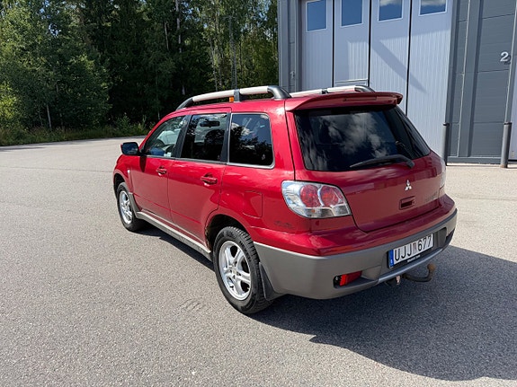 Mitsubishi Outlander 4 of 7