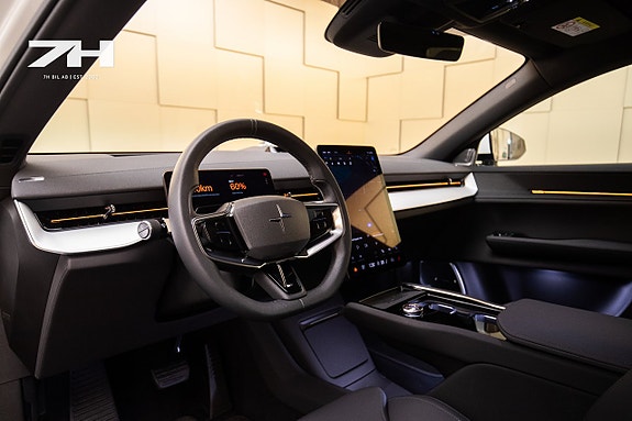 Polestar 3 9 of 27