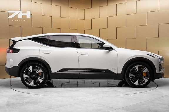 Polestar 3 6 of 27