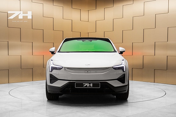Polestar 3 8 of 27