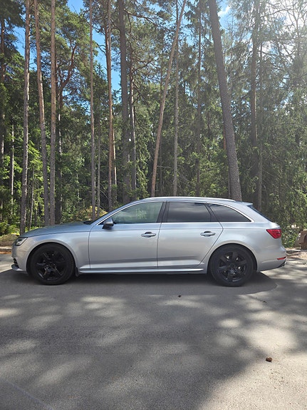 Audi A4 3 of 8