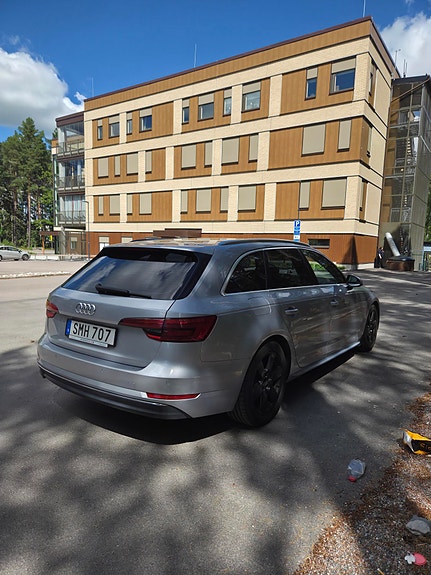 Audi A4 5 of 8