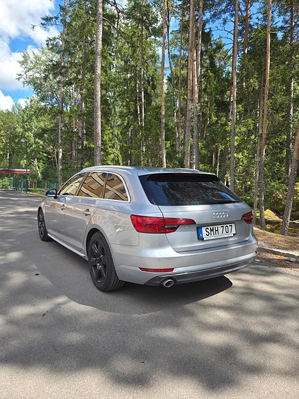 Audi A4 4 of 8