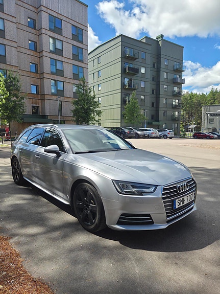 Audi A4 2 of 8