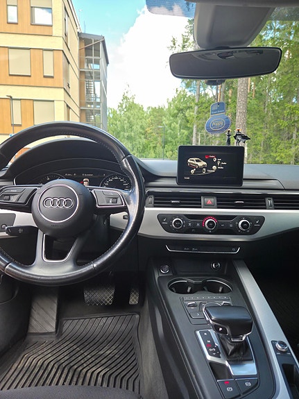 Audi A4 7 of 8