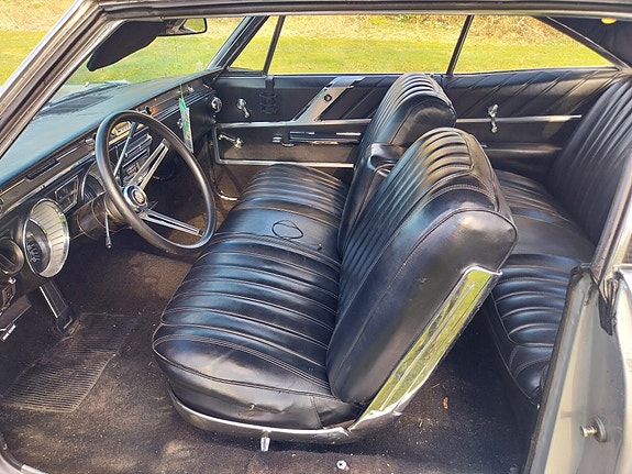 Buick Wildcat 6 of 8