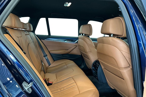 BMW 530e 18 of 25