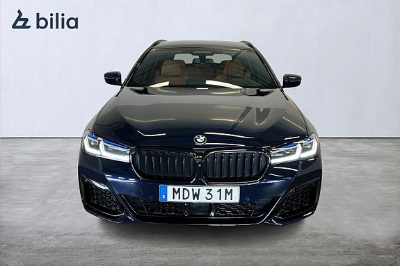 BMW 530e 2 of 25