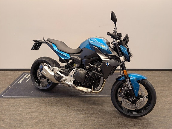 BMW F900R 2 of 4