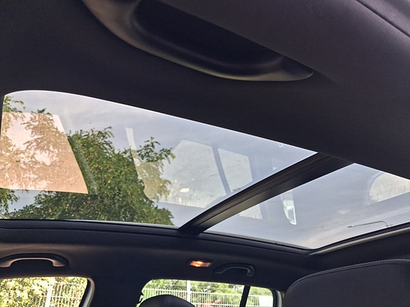 Volkswagen Tiguan 13 of 16