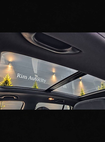Volkswagen Tiguan 8 of 12