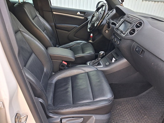 Volkswagen Tiguan 8 of 16