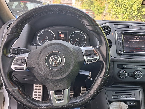Volkswagen Tiguan 14 of 16