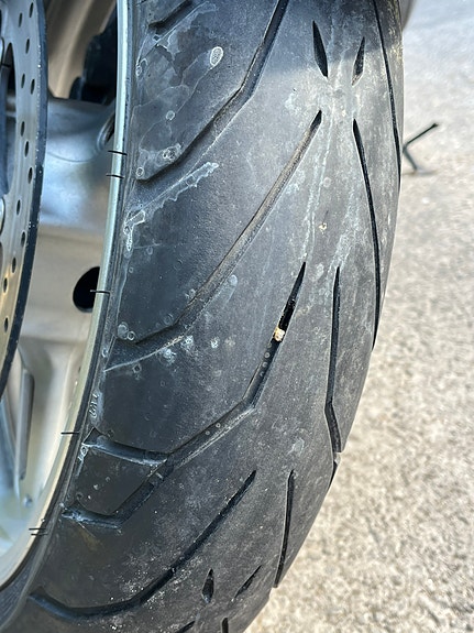 Yamaha FJR1300 7 of 12