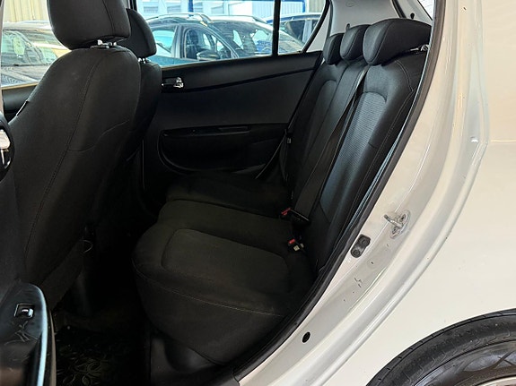 Hyundai i20 7 of 7