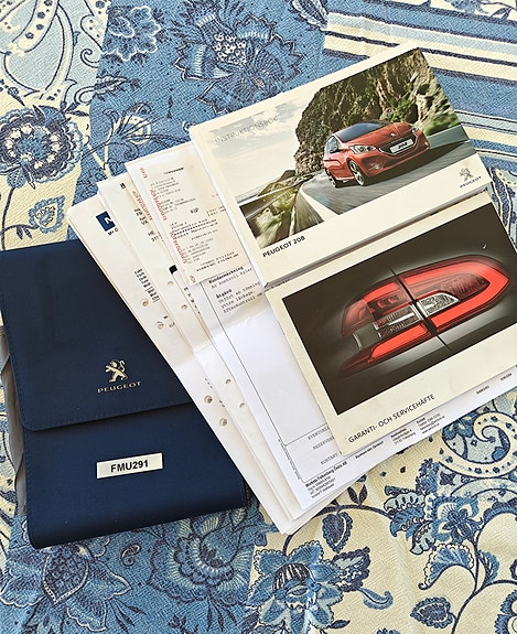 Peugeot 208 7 of 12
