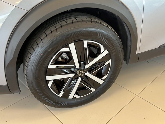 Peugeot 2008 17 of 17