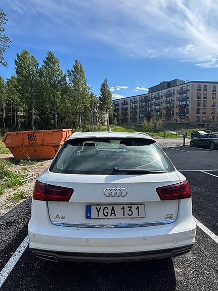 Audi A6 4 of 6