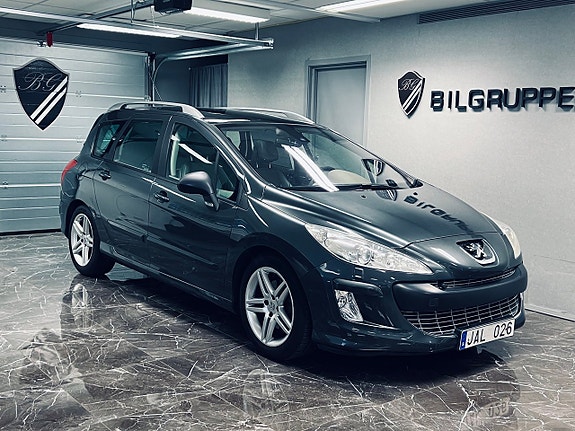 Peugeot 308 SW 2 of 21
