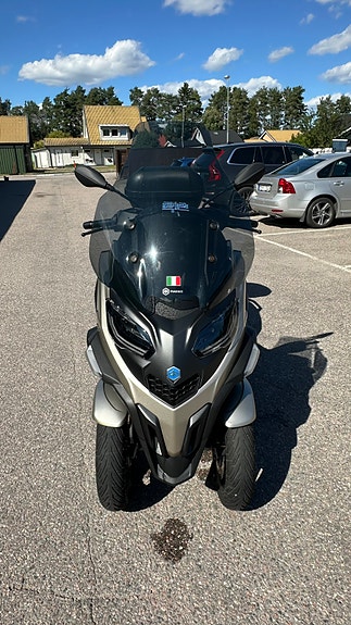 Piaggio MP3 530 HPE 6 of 13