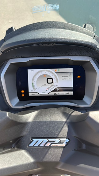 Piaggio MP3 530 HPE 13 of 13