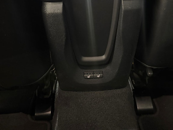 Volvo V40 23 of 23