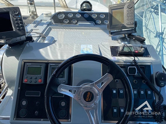 Fairline Targa 33 -1990 5 of 9