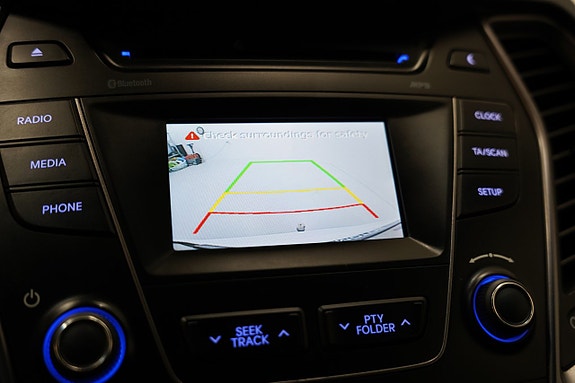 Hyundai Santa Fe 16 of 20