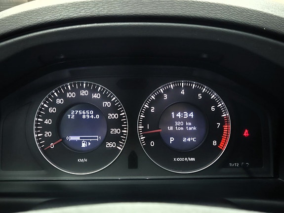 Volvo V70 12 of 21